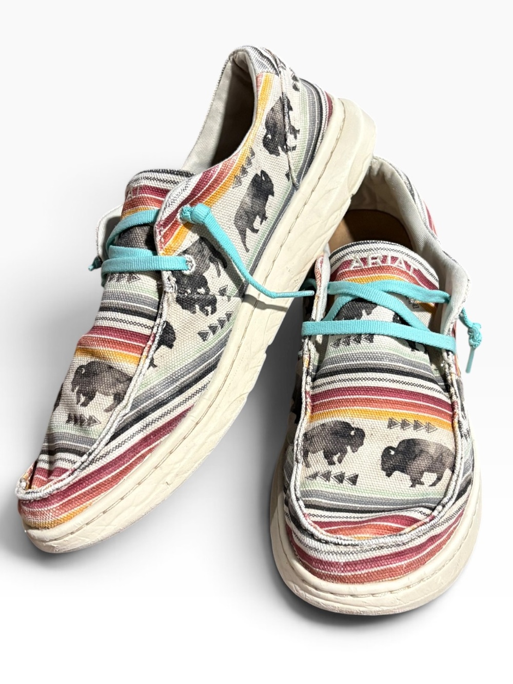 Ariat Hilo Canvas Buffalo Print Slip On Shoes Size 10